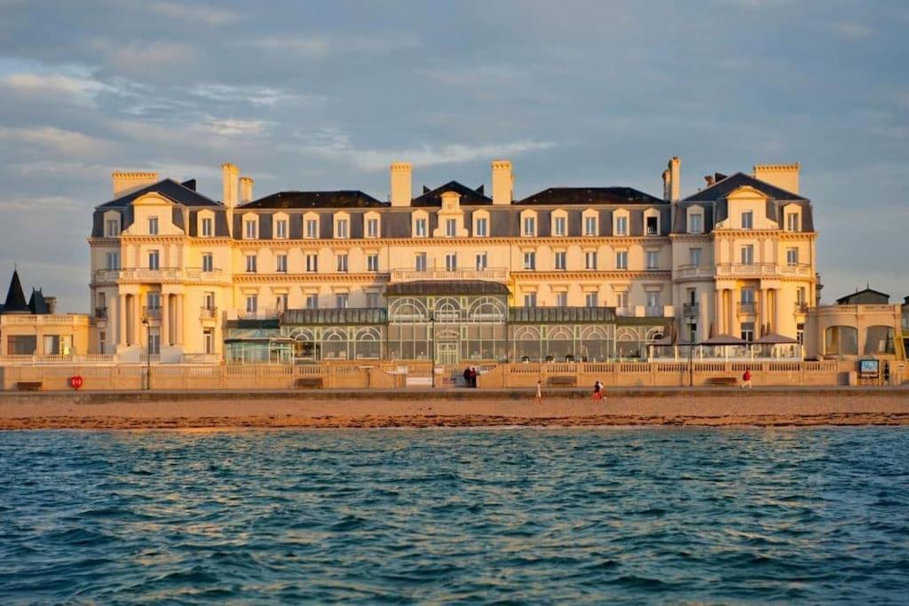 Appartement A 30M De La Plage Du Sillon. Saint-Malo Bagian luar foto
